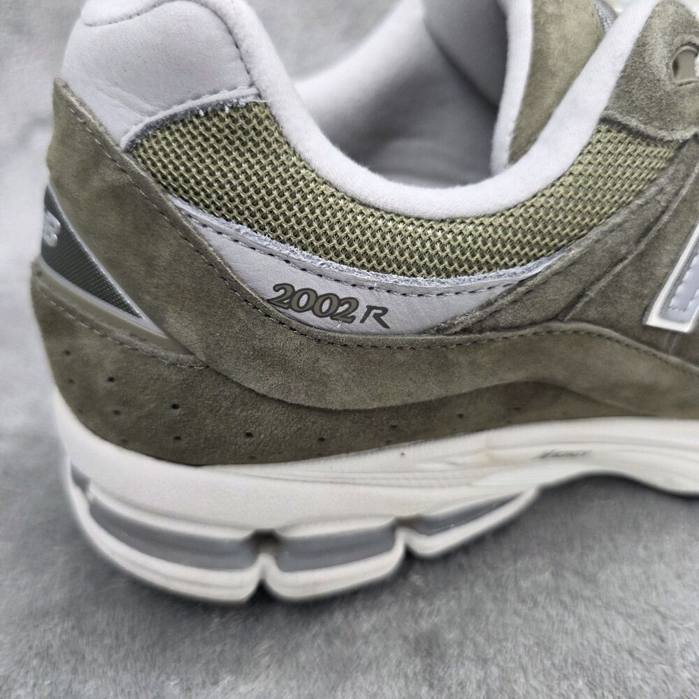 New Balance 2002R Men's Footlocker Exclusive Green Size 13 - Picture 9 of 13